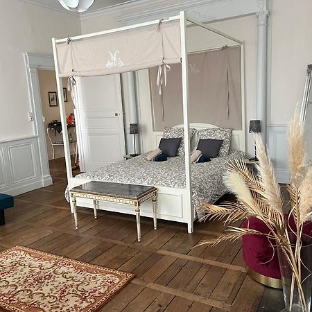 La Villa Louana 1 Appartement 160M2 Sobriete,Elegance En Coeur De Ville Обюссон Экстерьер фото